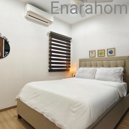 Enarahomes Shah Alam Exteriör bild