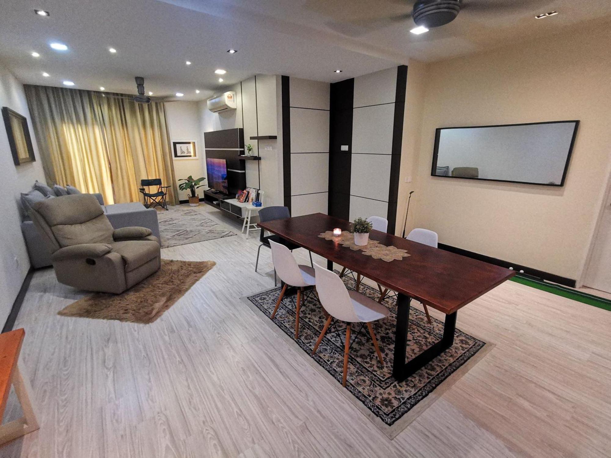 Enarahomes Shah Alam Exteriör bild